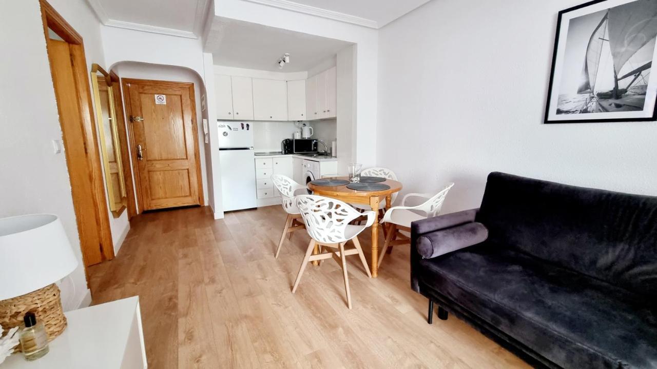 At Costa Blanca - Cozy Apartment With Pool La Mata  Zewnętrze zdjęcie